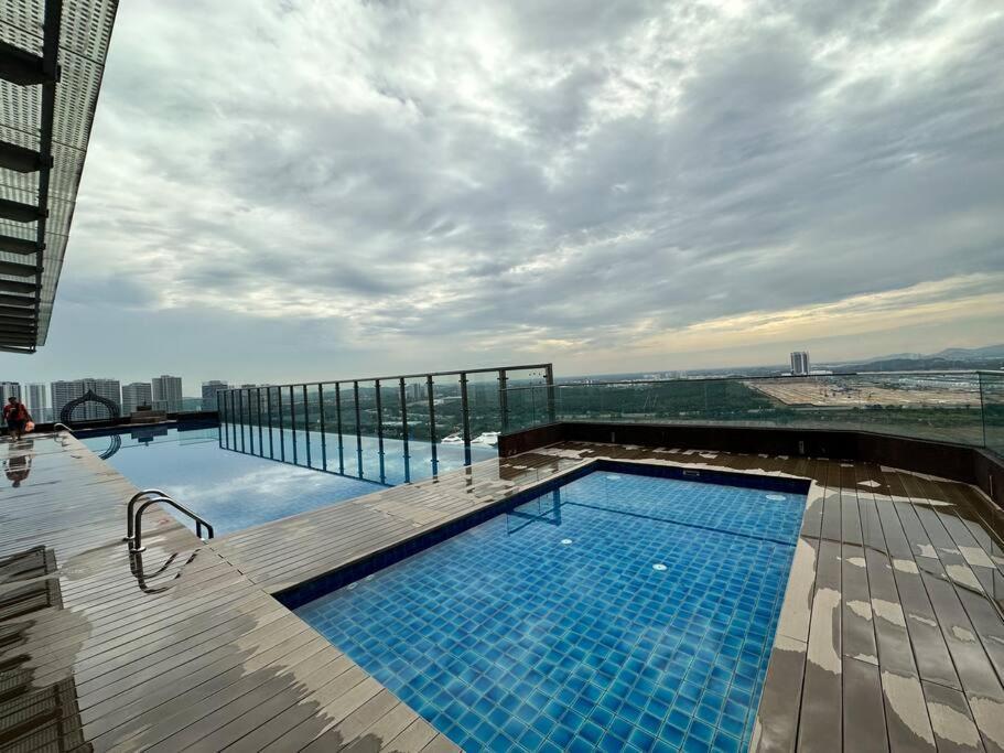 Apartment Nearest To Legoland - Comfy 4pax 2br #cowidea Nusajaya (Iskandar Puteri)